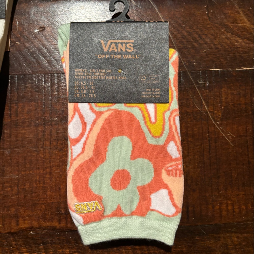 Vans Sunbaked Floral Crew Socks - Orange and Mint - Picture 2 of 3